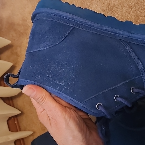 UGG Neumel Men's Boots - Picture 15 of 16